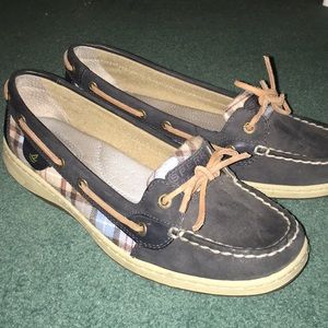 WORN Sperrys